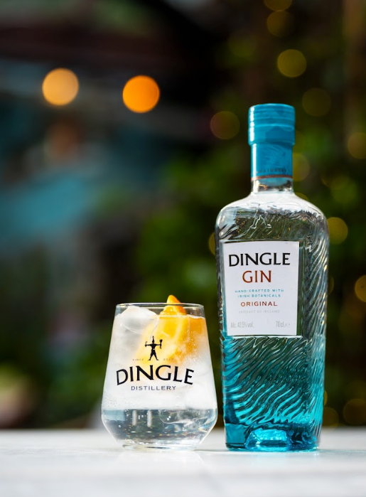 DINGLE GIN - BOTTLE & 2 DINGLE GIN GLASSES BUNDLE